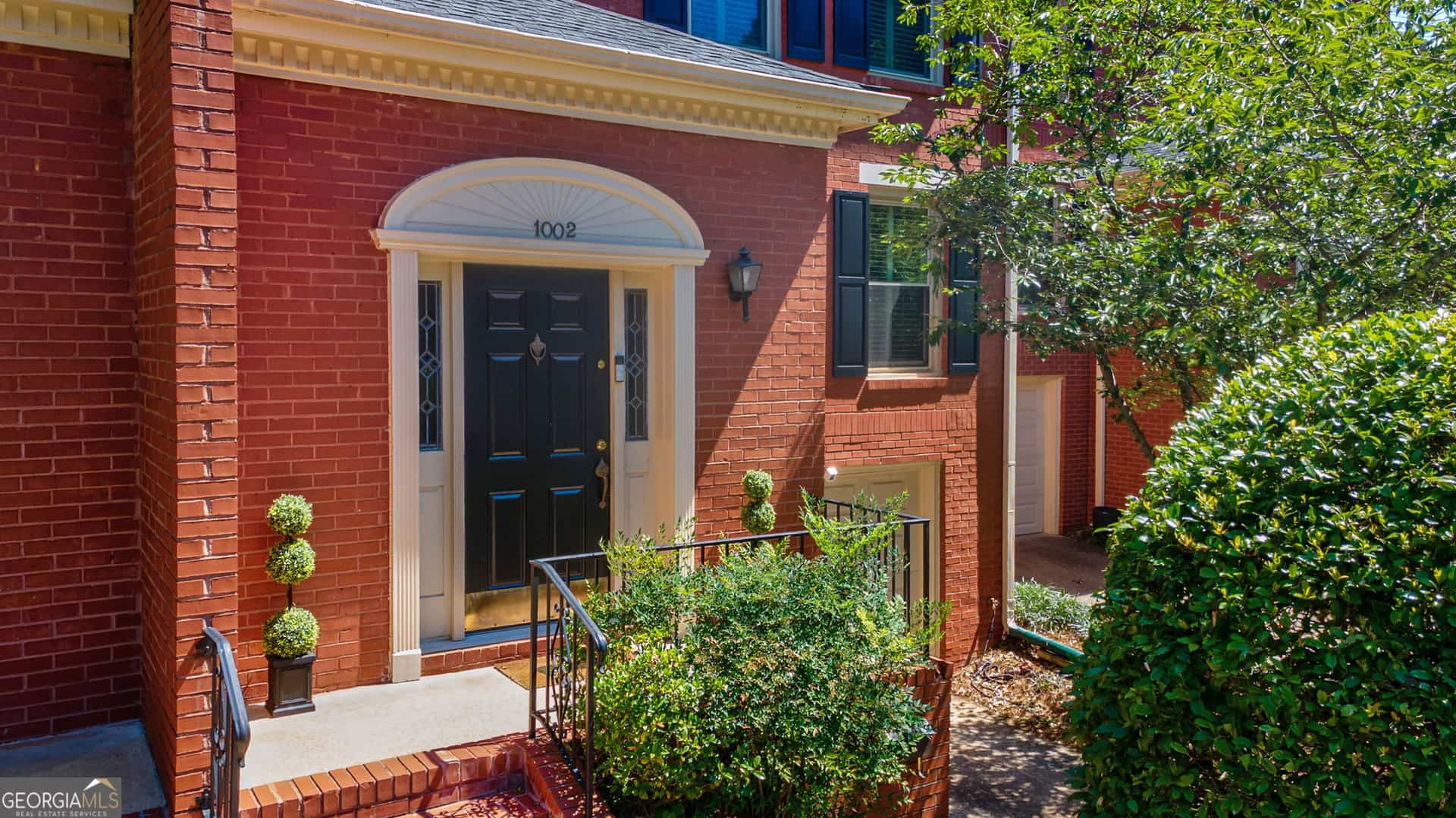 1002 Defoors Mill DR NW, Atlanta, GA 30318