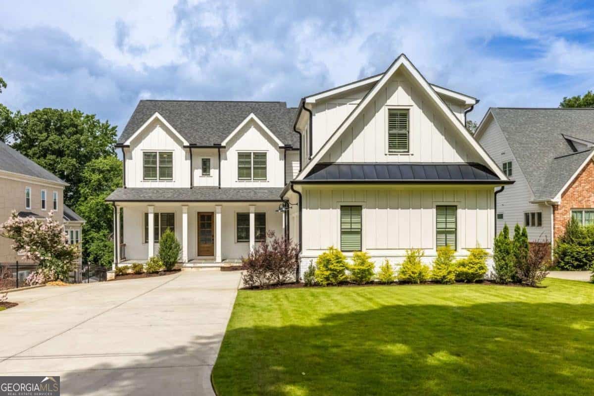 4014 Pineridge RD SE, Smyrna, GA 30080