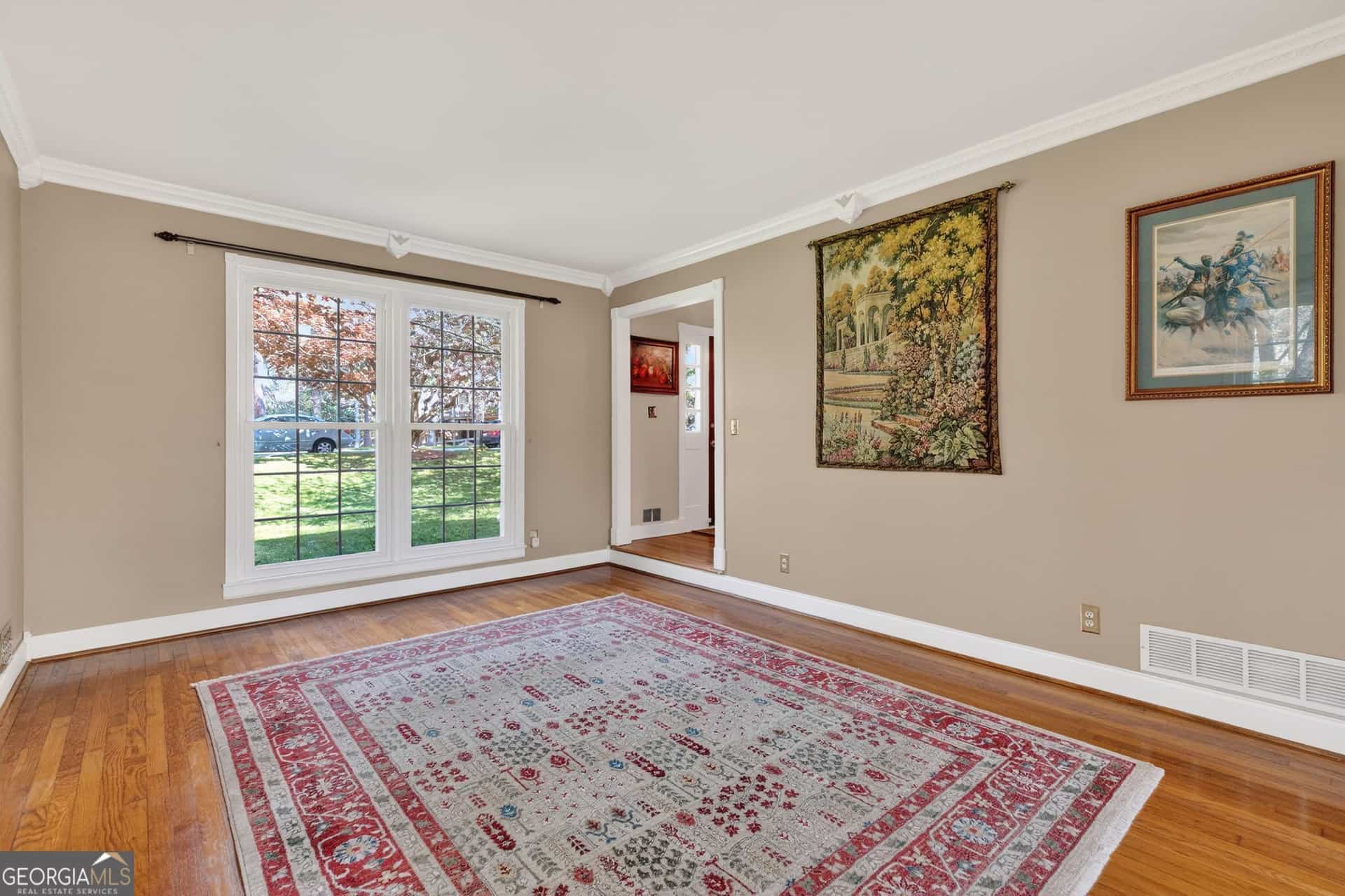 Listing photo 6