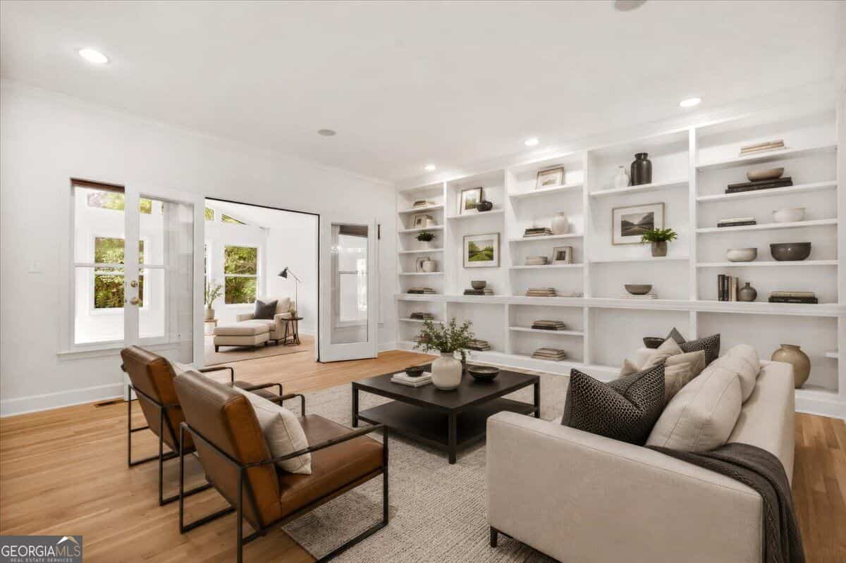 Listing photo 6