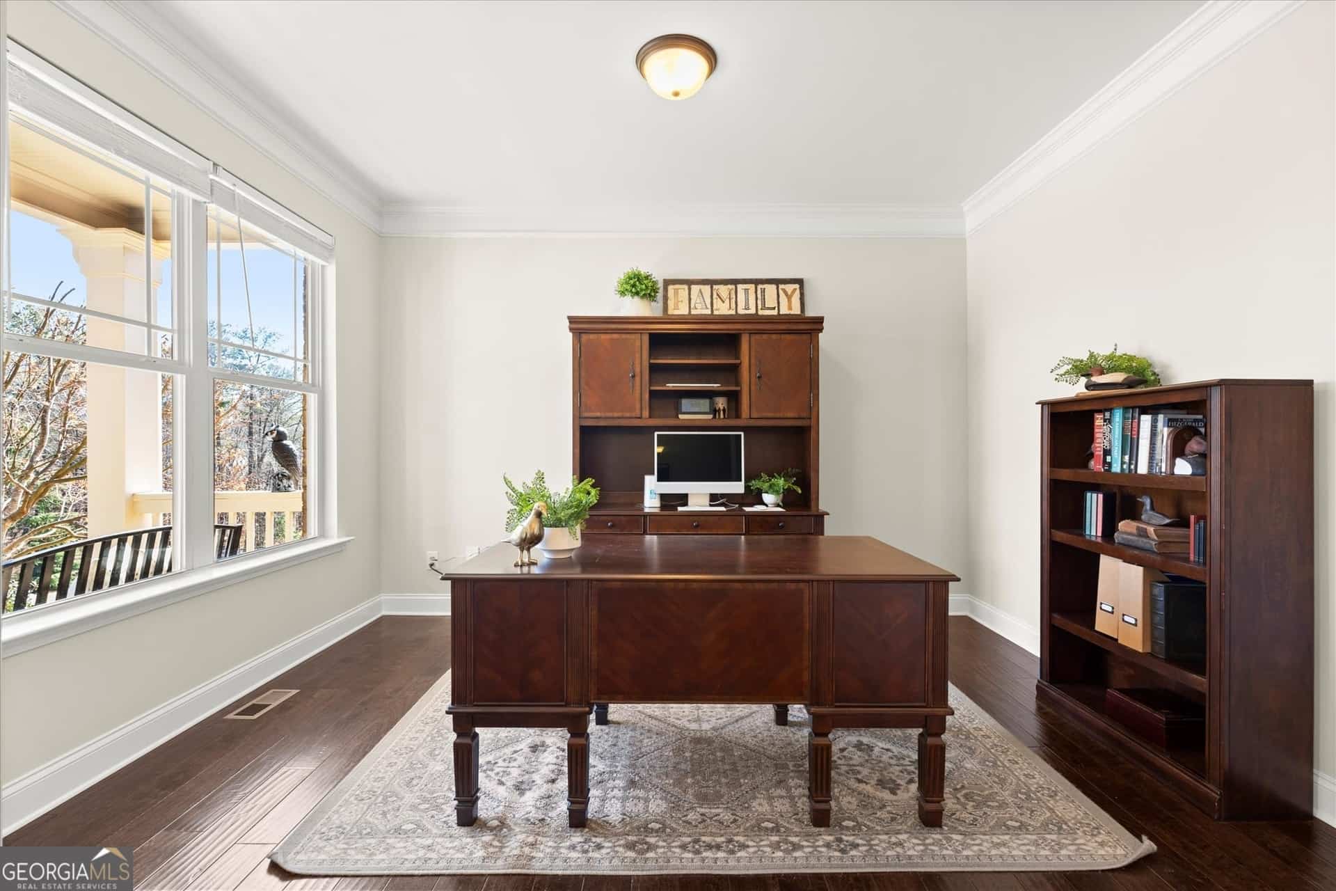 Listing photo 6