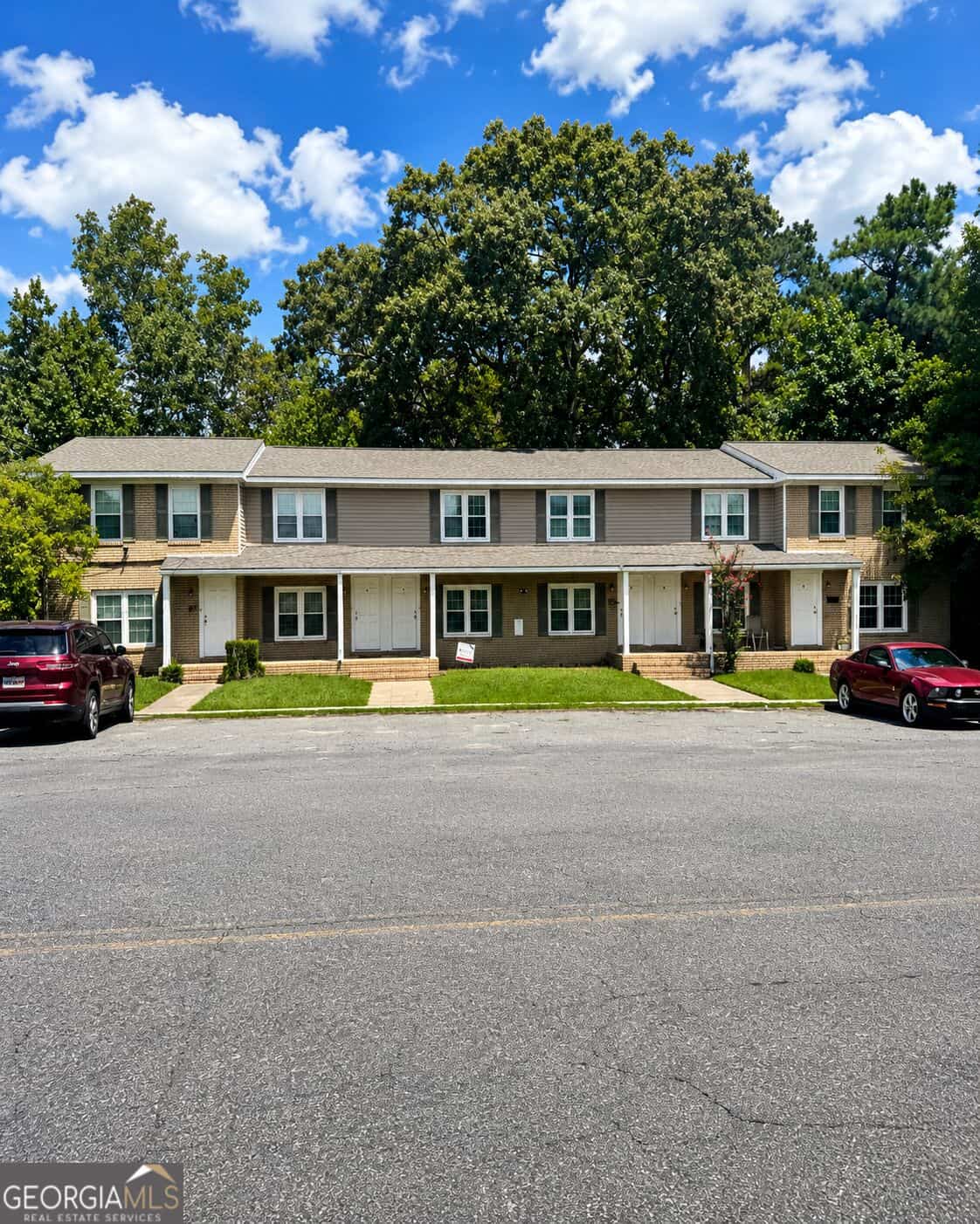 301 Mary LN, Warner Robins, GA 31088