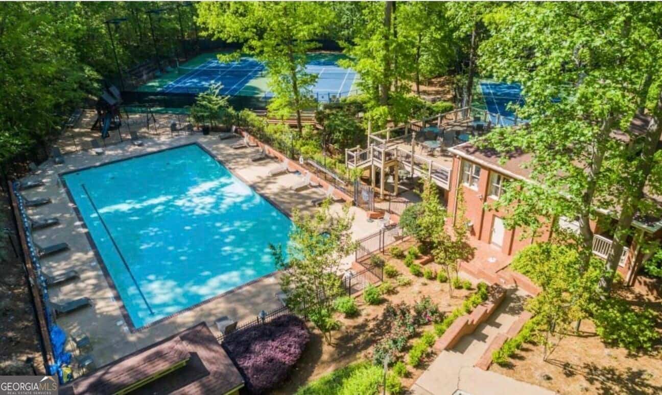 16165 Grand Litchfield DR, Roswell, GA 30075