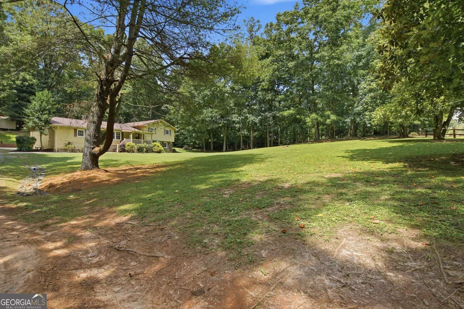 Listing photo 6