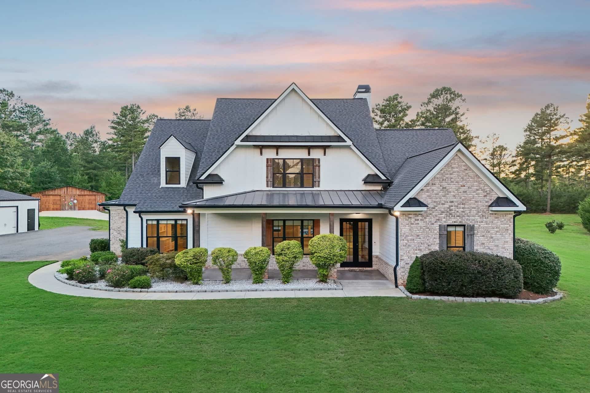 1970 Smith RD, Forsyth, GA 31029