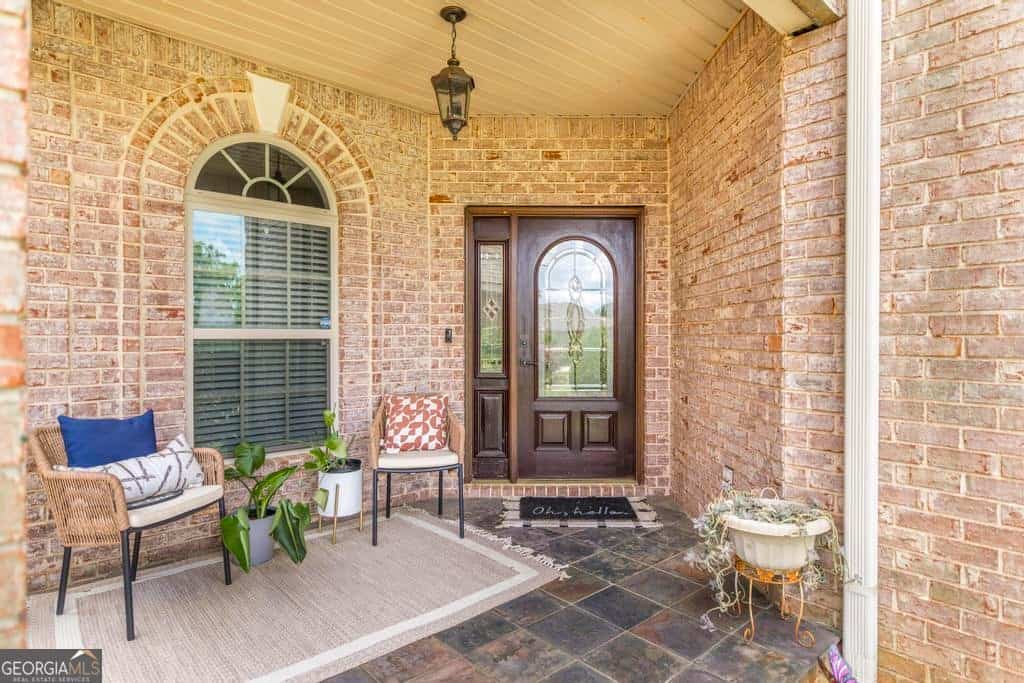 Listing photo 6