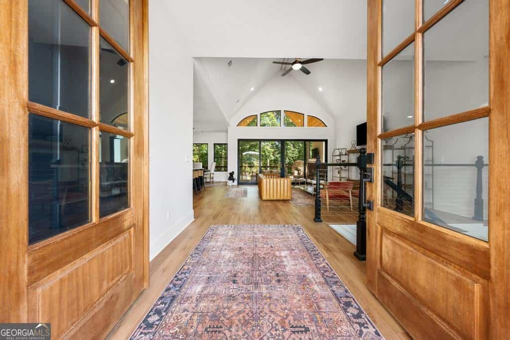 Listing photo 6
