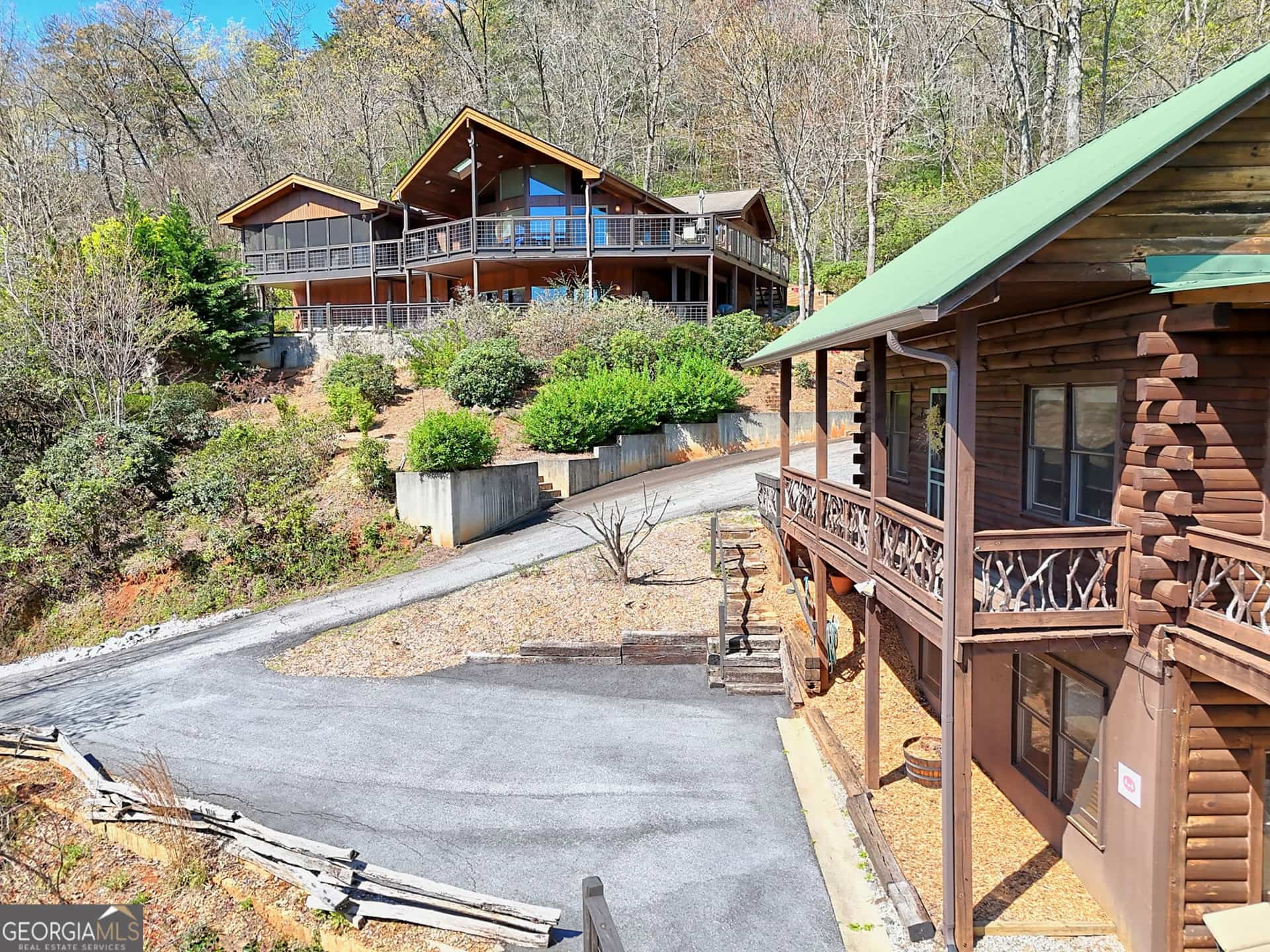 9406 Bridge Creek RD, Tiger, GA 30576
