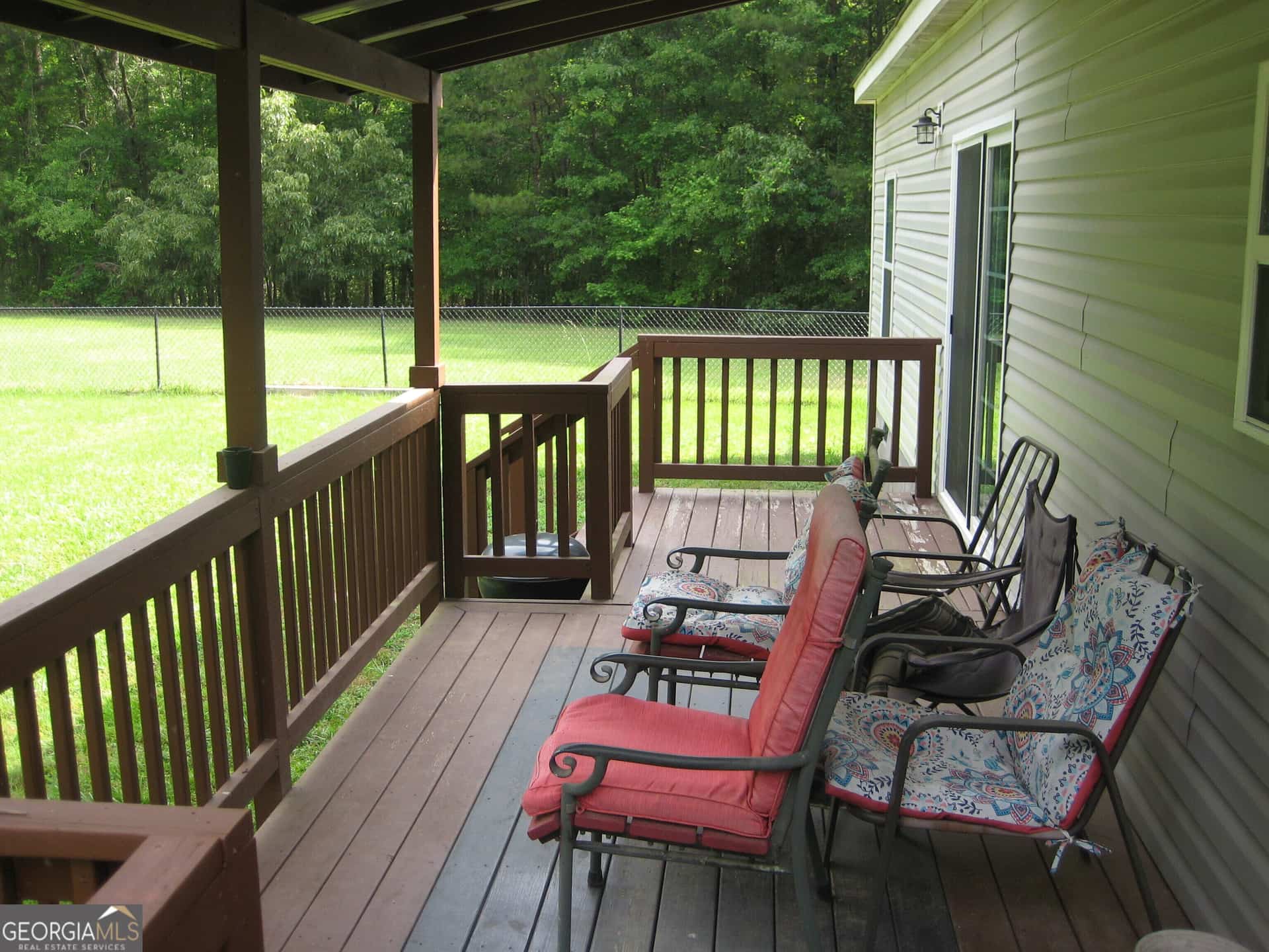 Listing photo 6