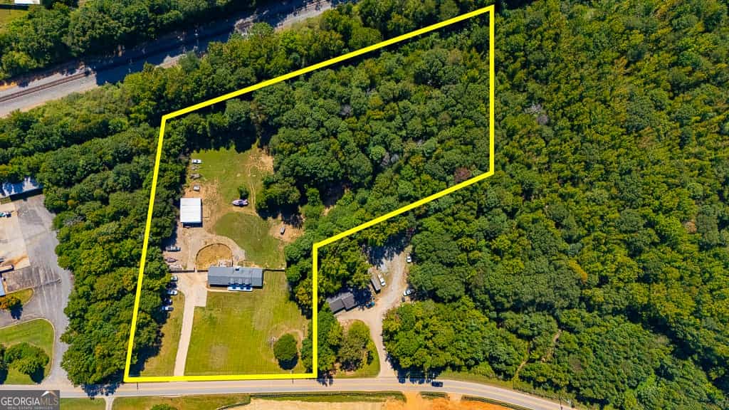 4181 McBrayer RD, Oakwood, GA 30566