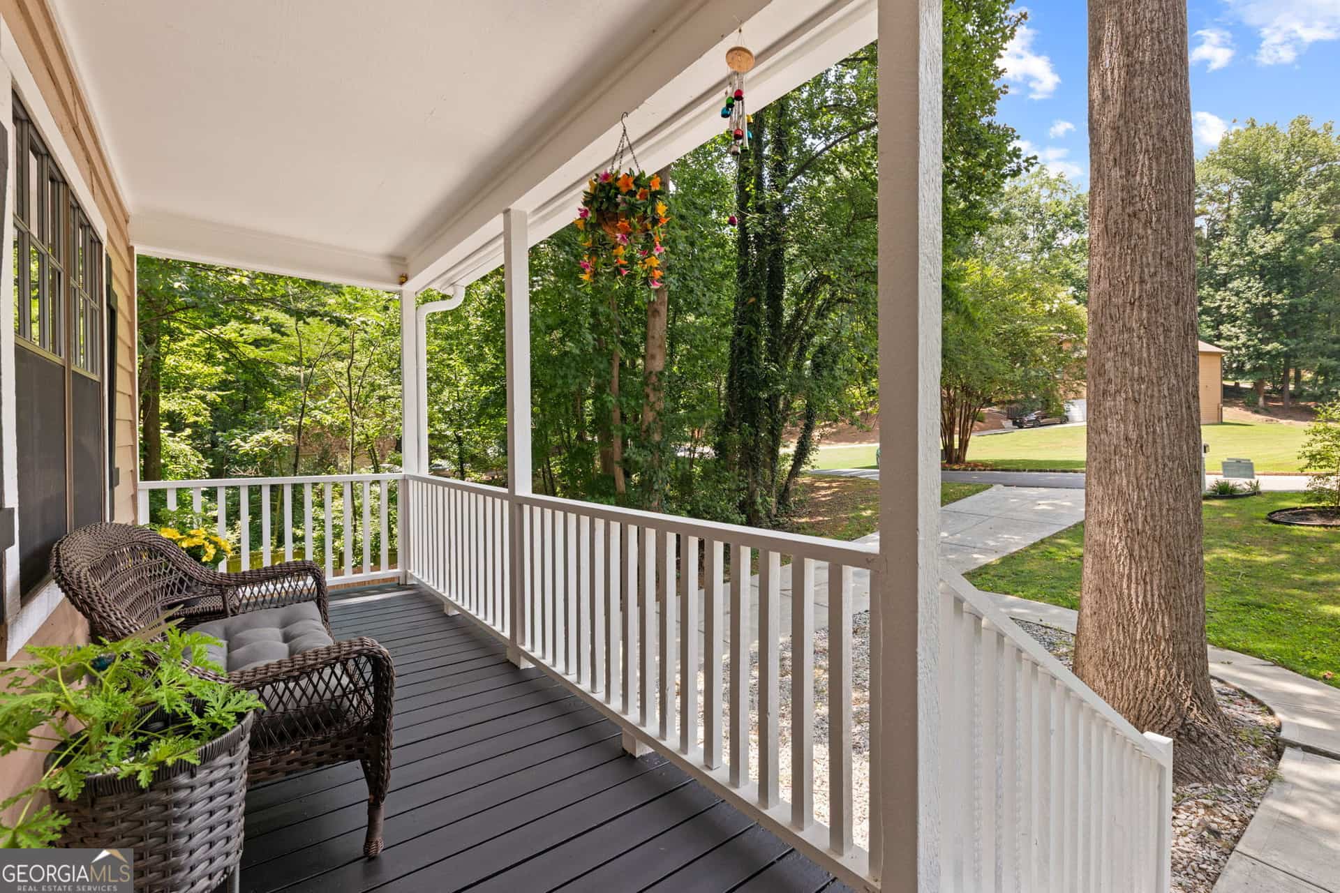 Listing photo 4