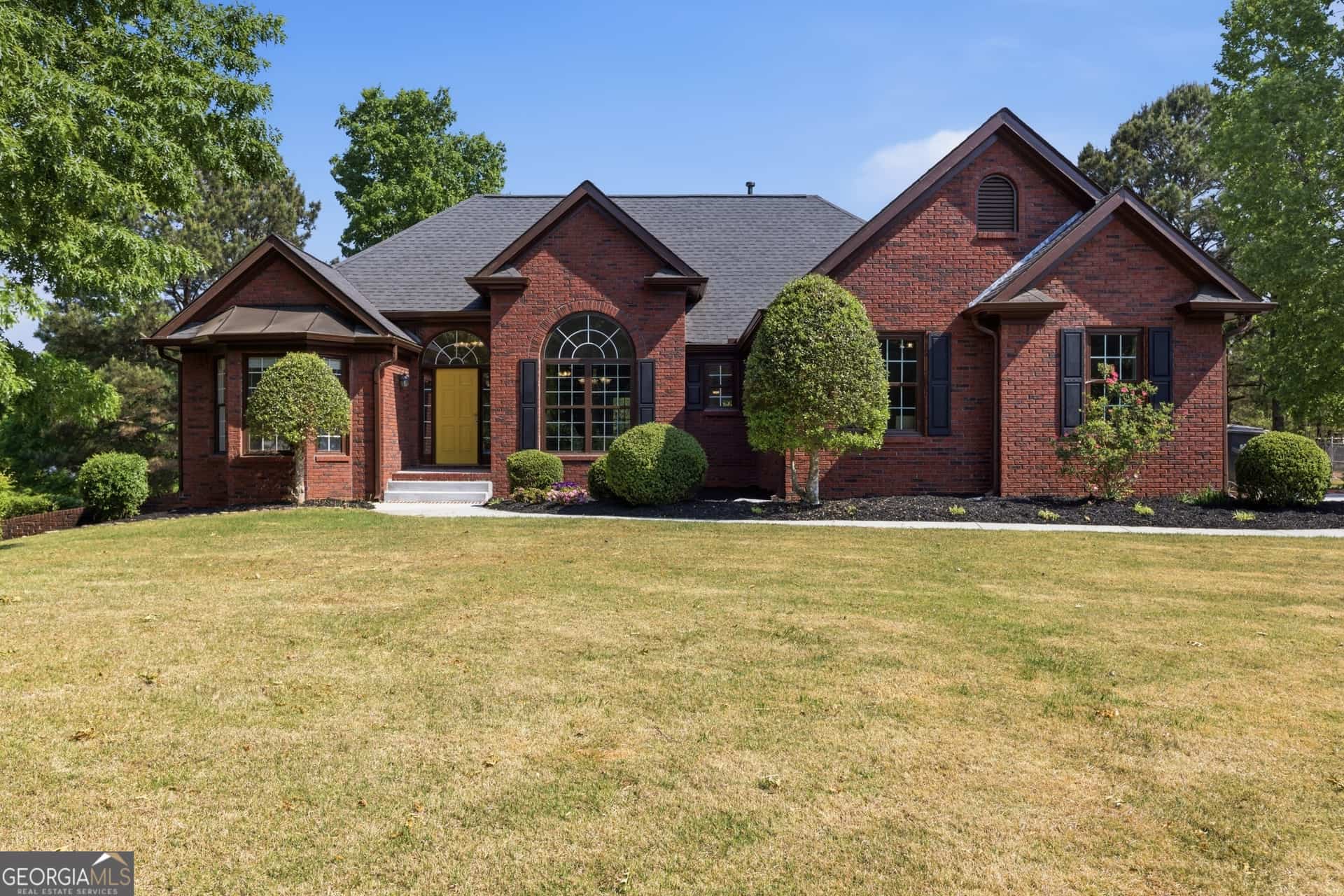 2015 Wood Valley DR, Loganville, GA 30052