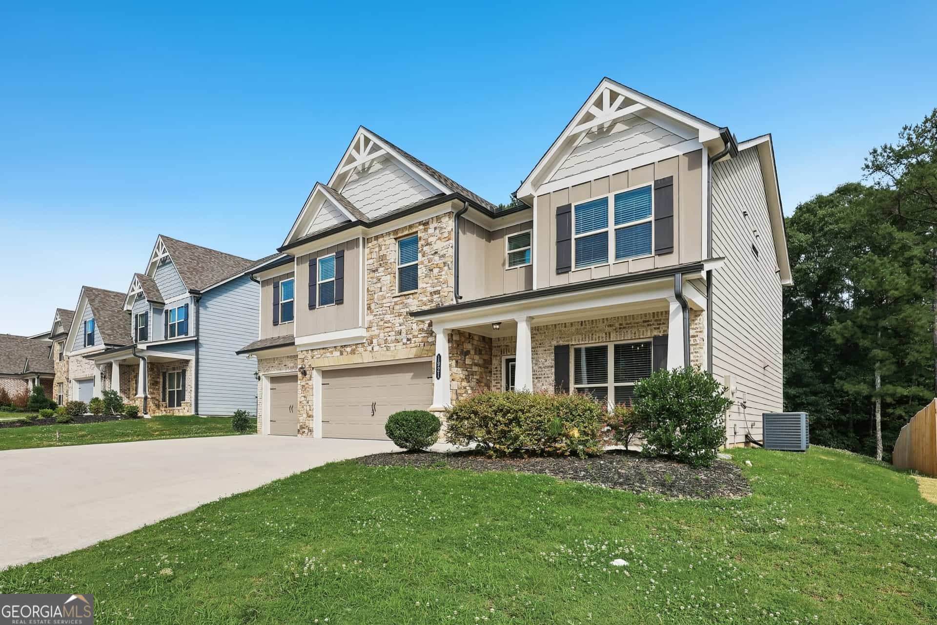 1921 Cobblefield CIR, Dacula, GA 30019