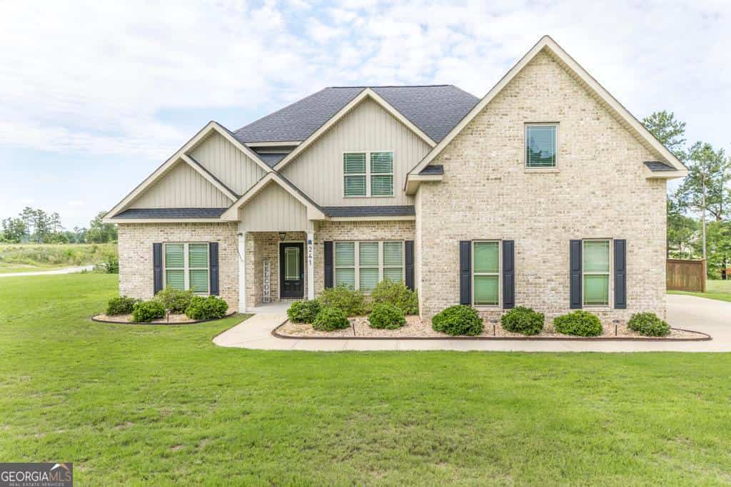 241 Lannington DR, Lizella, GA 31052