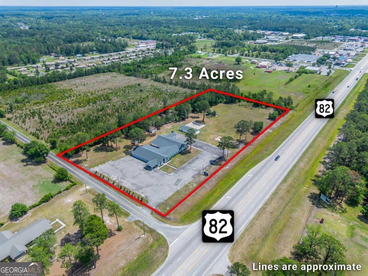 128 University BLVD, Waycross, GA 31503