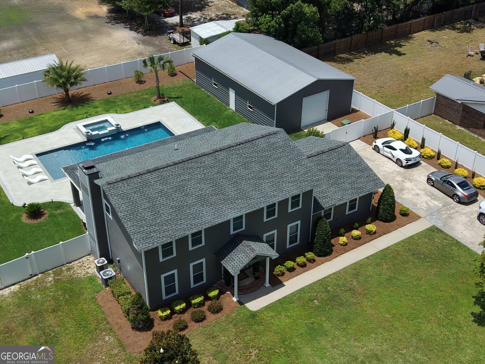 712 Old Waynesville RD, Jesup, GA 31546