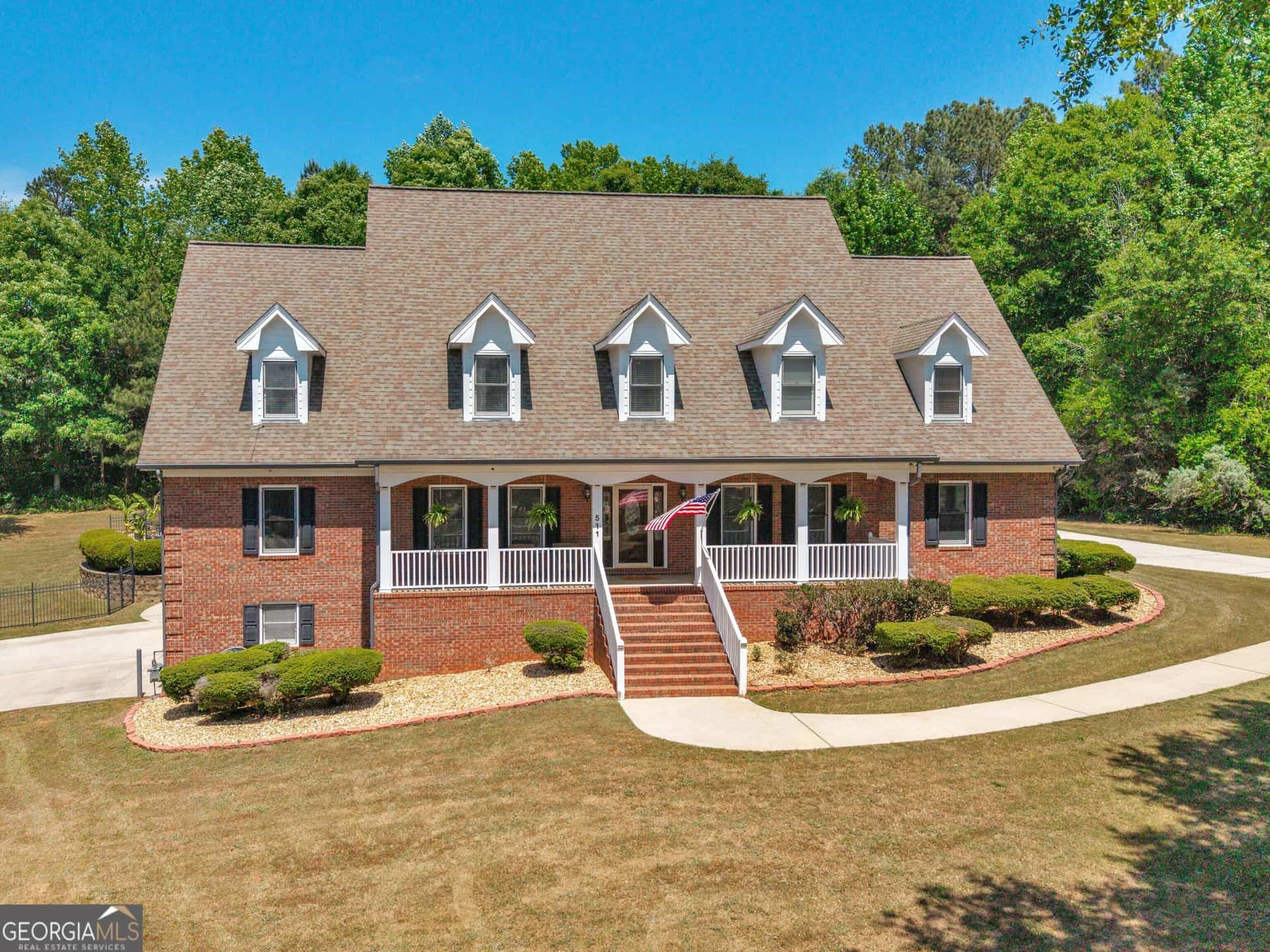 511 Clearwater DR, McDonough, GA 30252