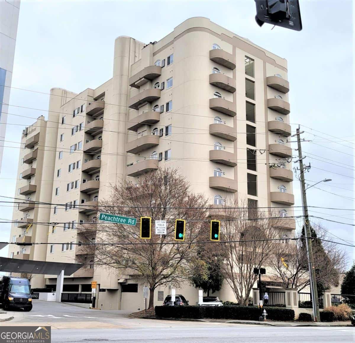 2161 Peachtree RD NE 901 #901, Atlanta, GA 30309