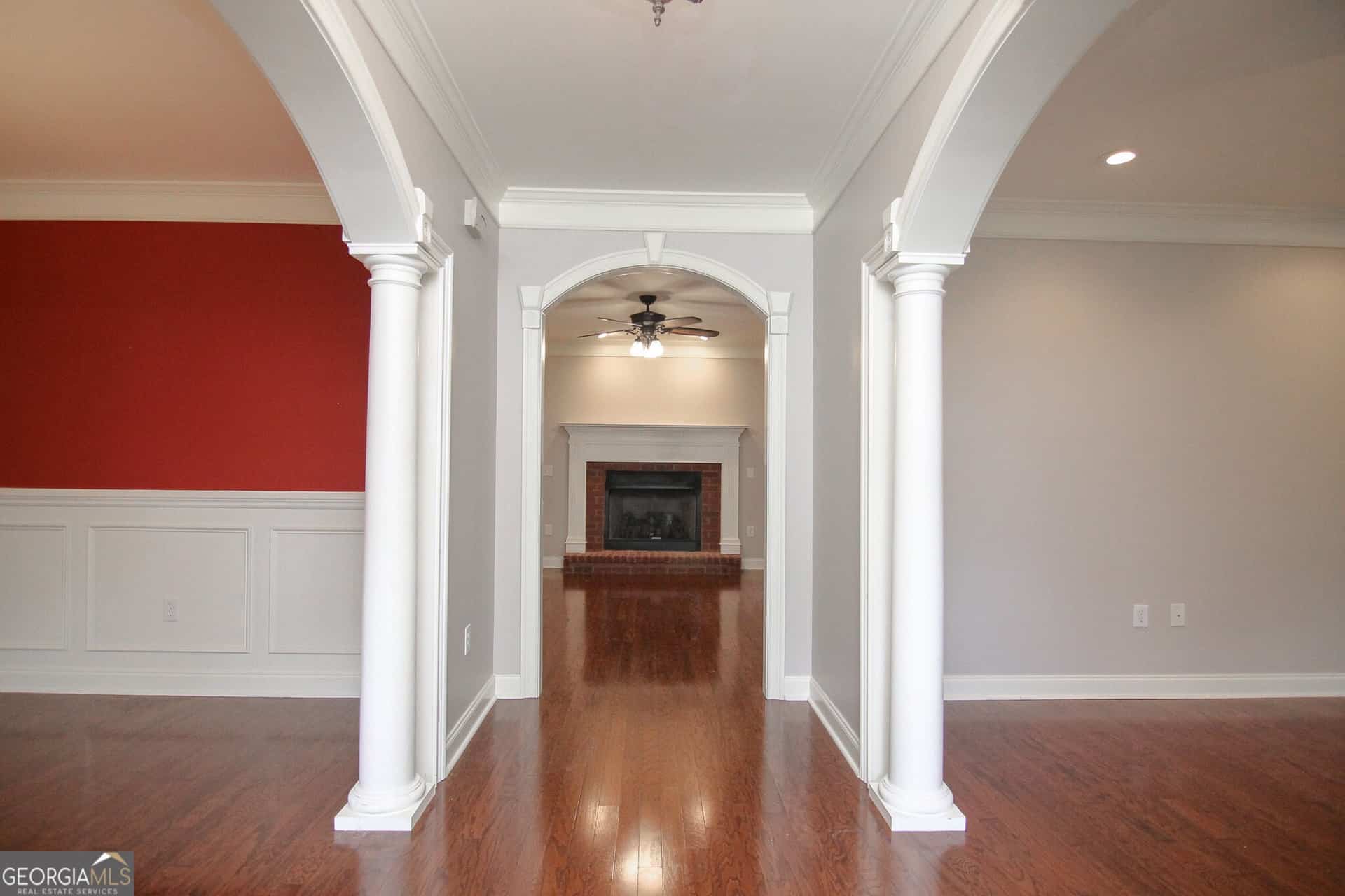 Listing photo 6
