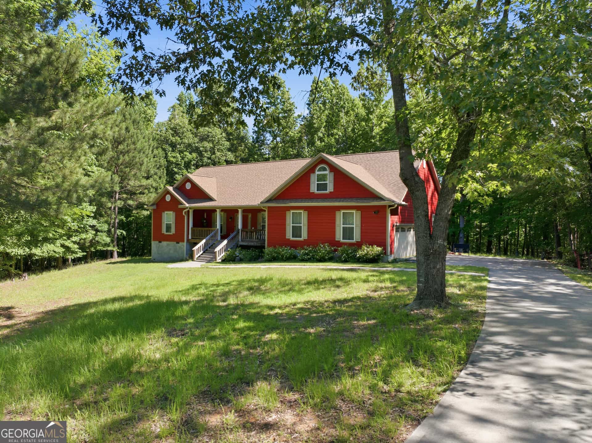 Listing photo 3