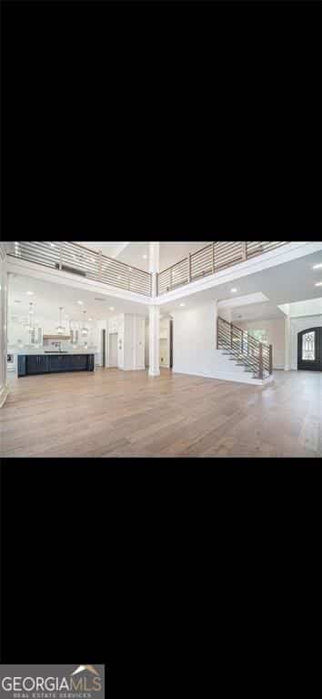Listing photo 6