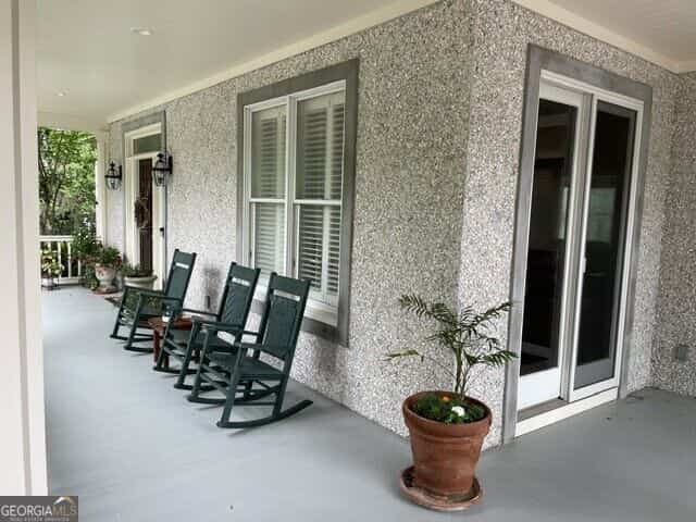 Listing photo 6