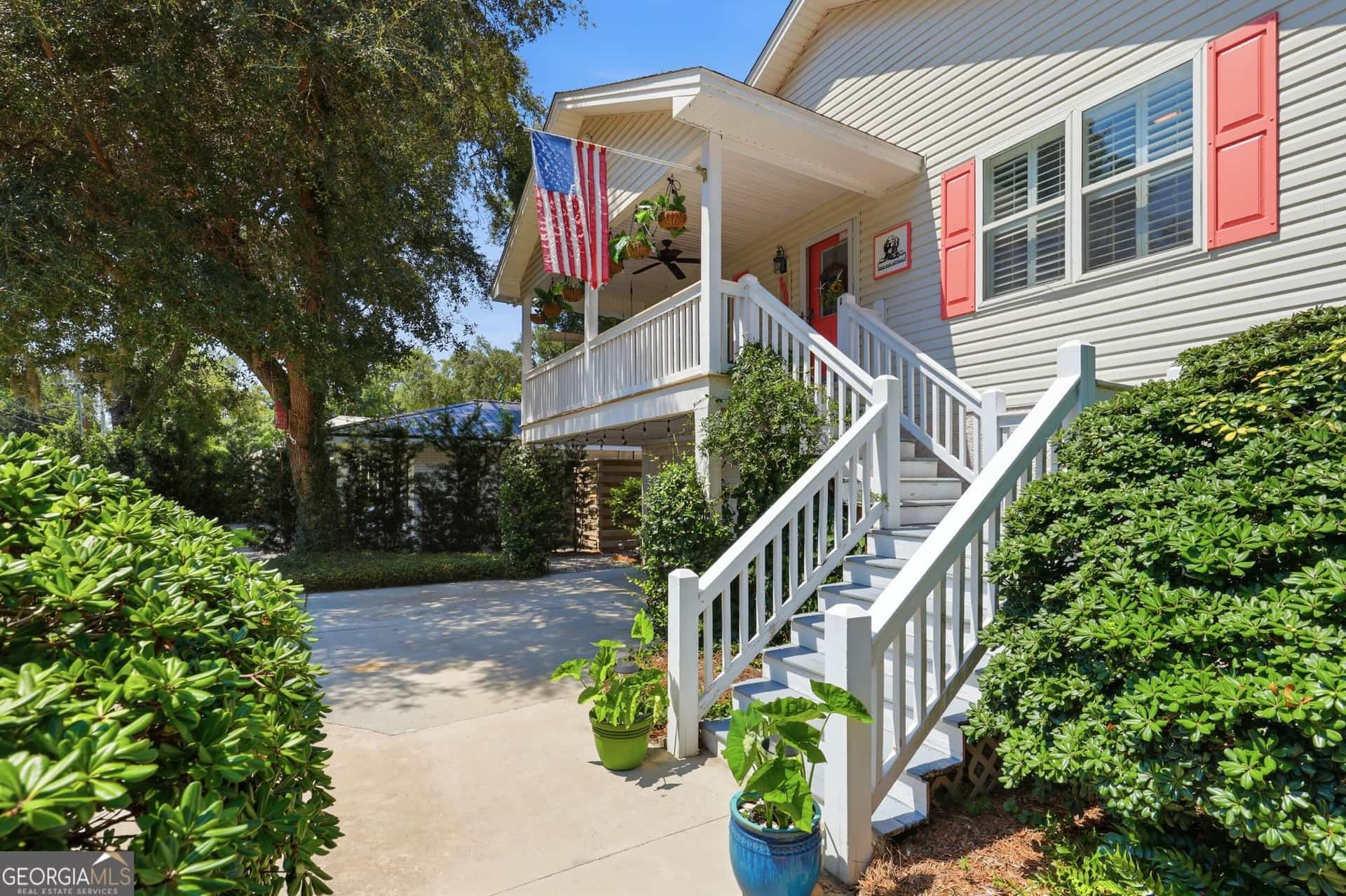 Listing photo 6