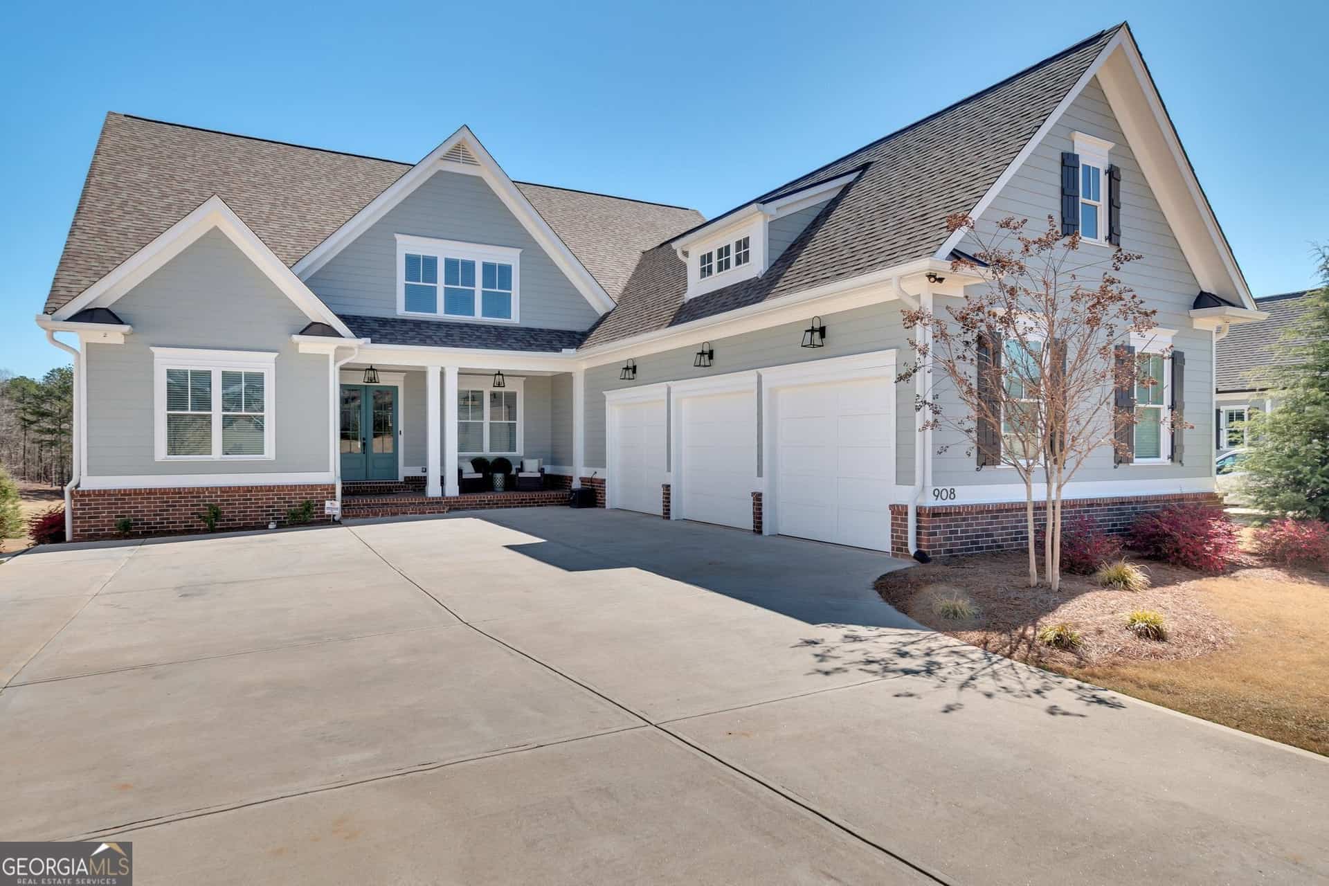 908 Indigo Bunting RD, Statham, GA 30666