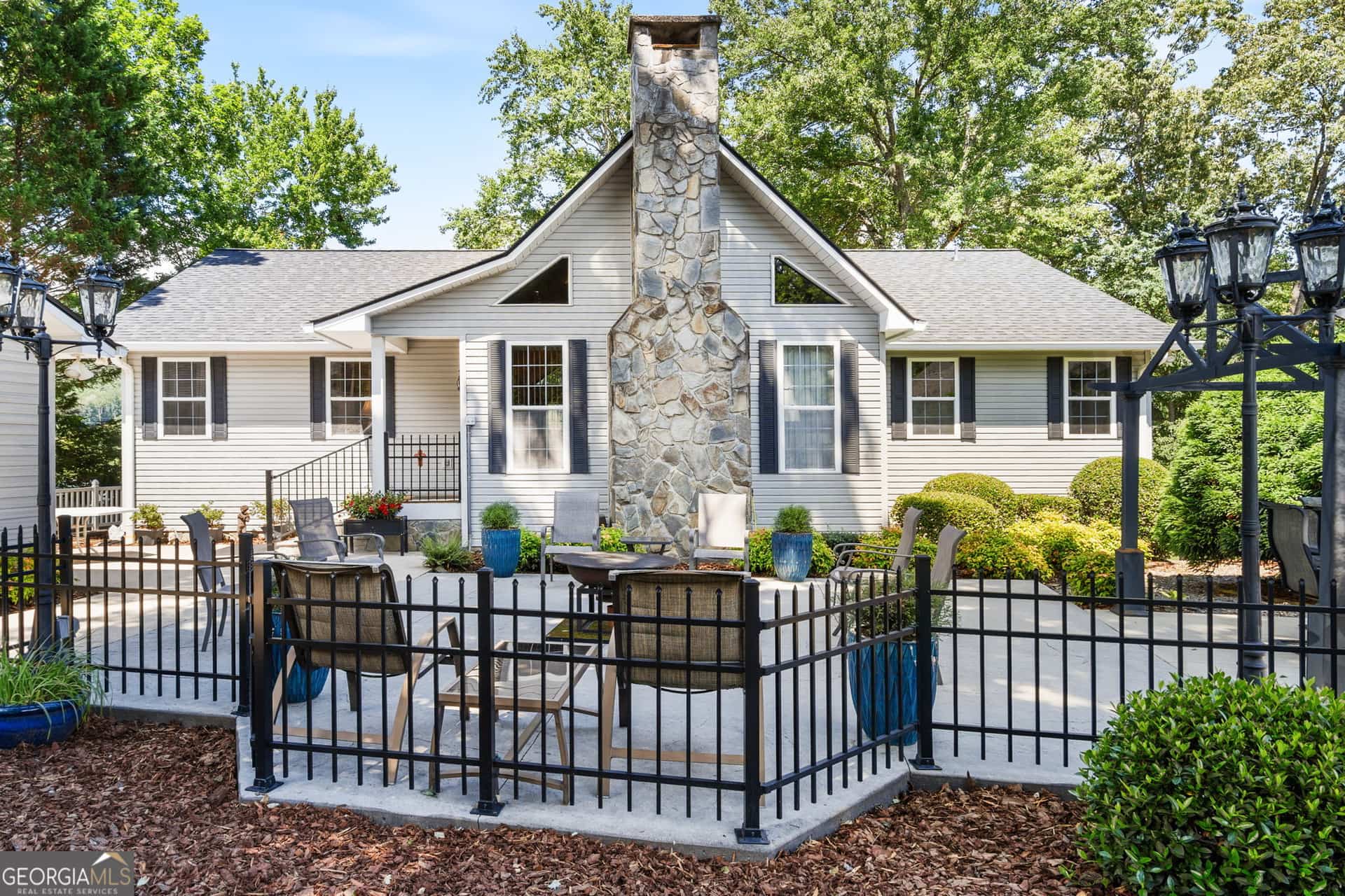 354 Harrison CIR, Hiawassee, GA 30546