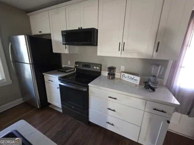 Listing photo 6