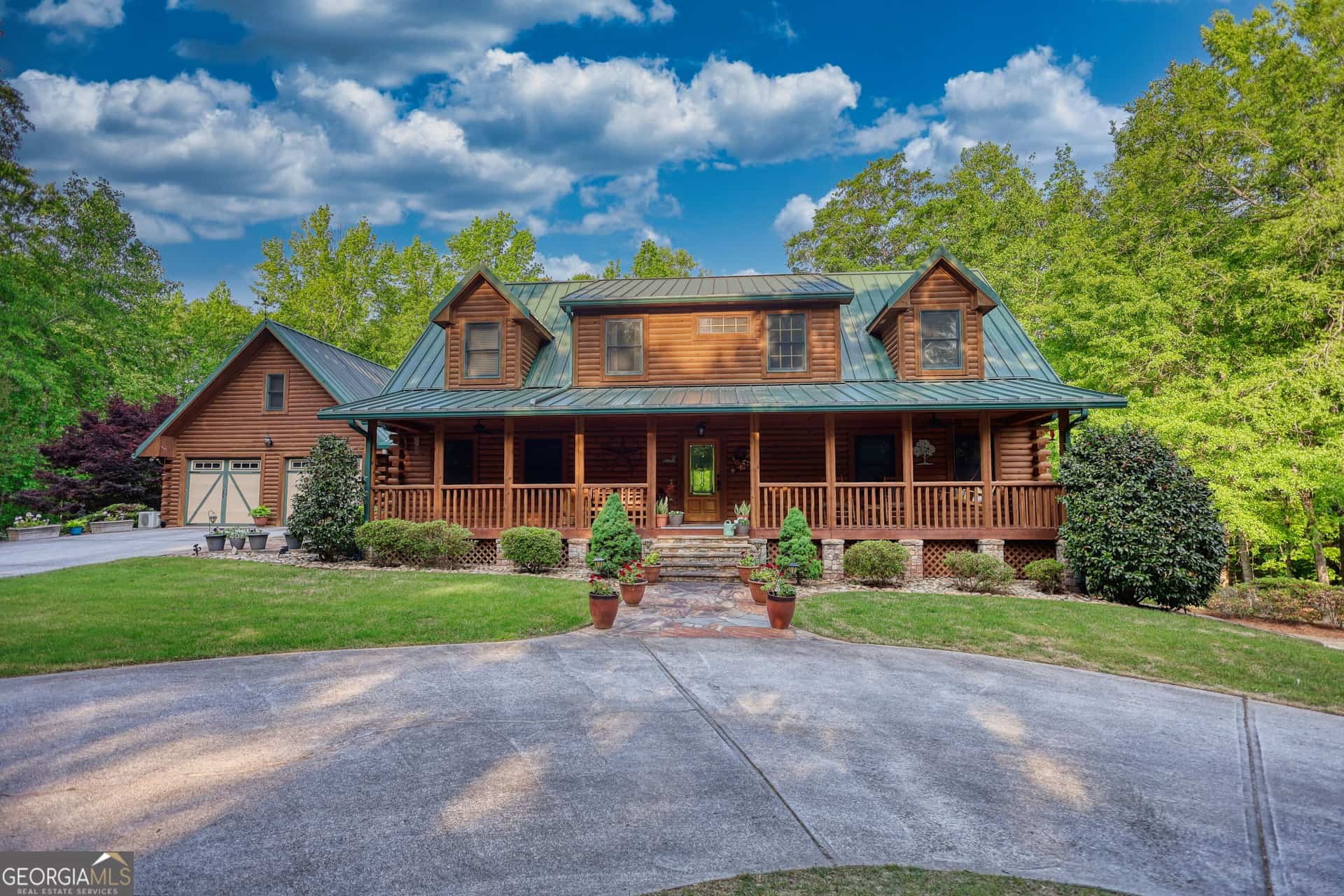 393 Edwards RD, Oxford, GA 30054