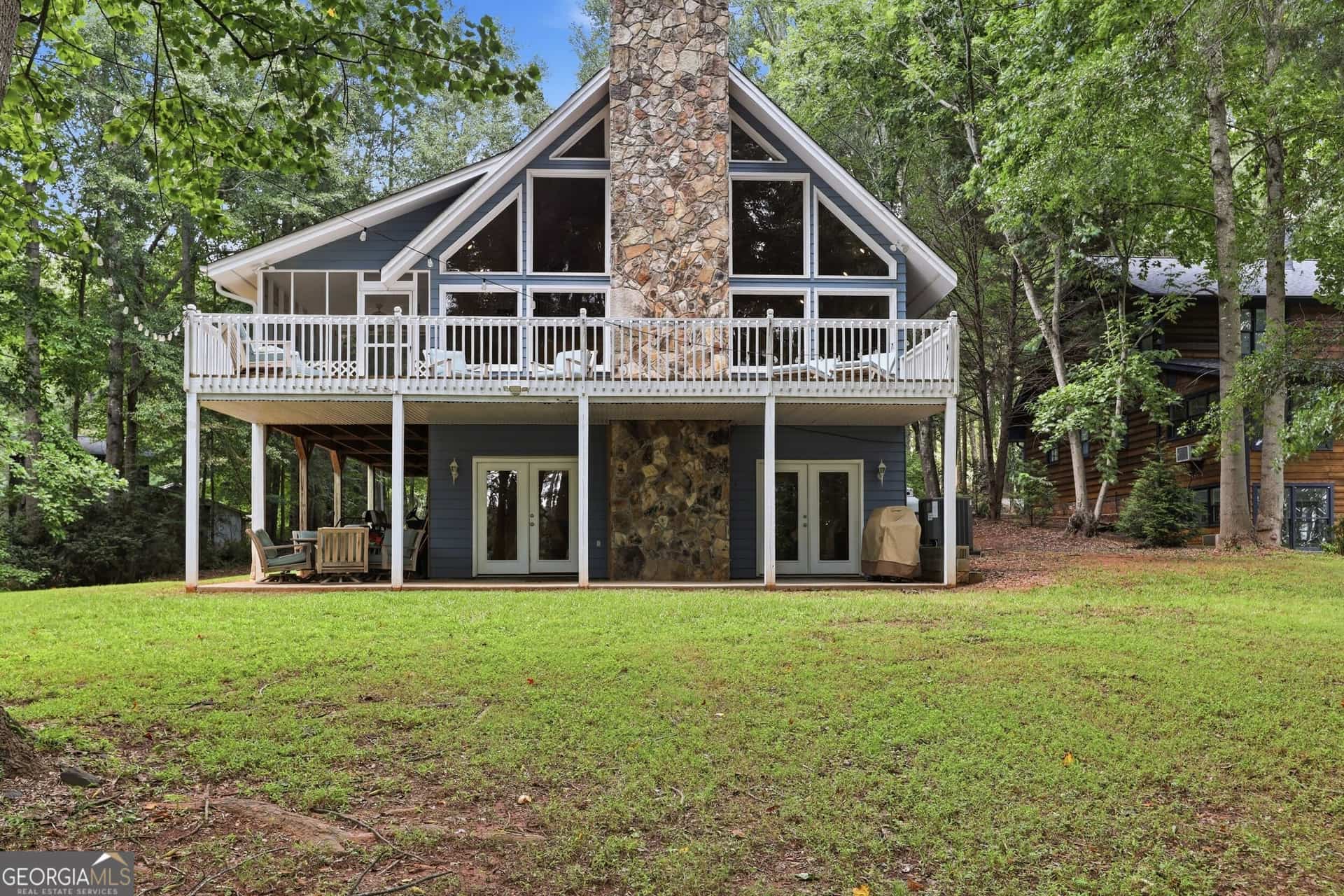 675 Currahee Ridge RD, Toccoa, GA 30577