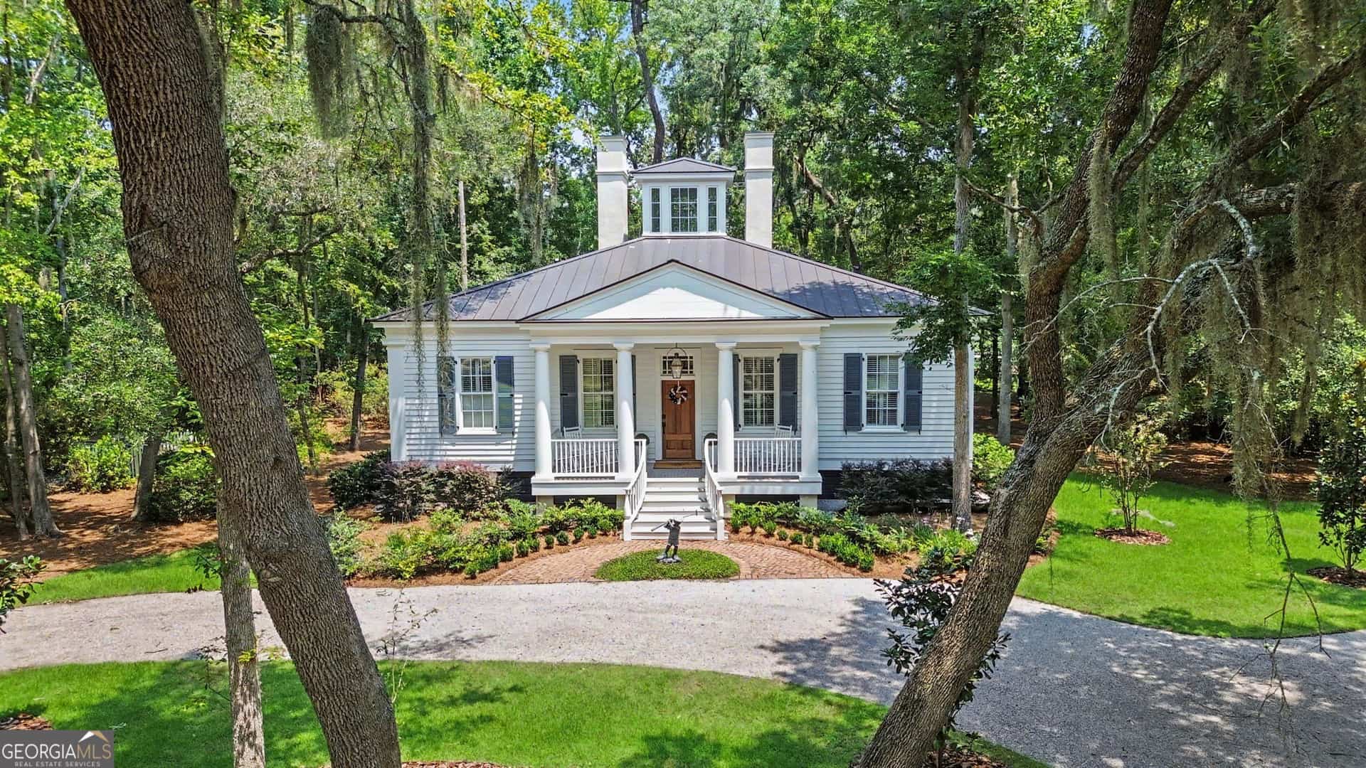 192 Myrtle Grove LN, Richmond Hill, GA 31324