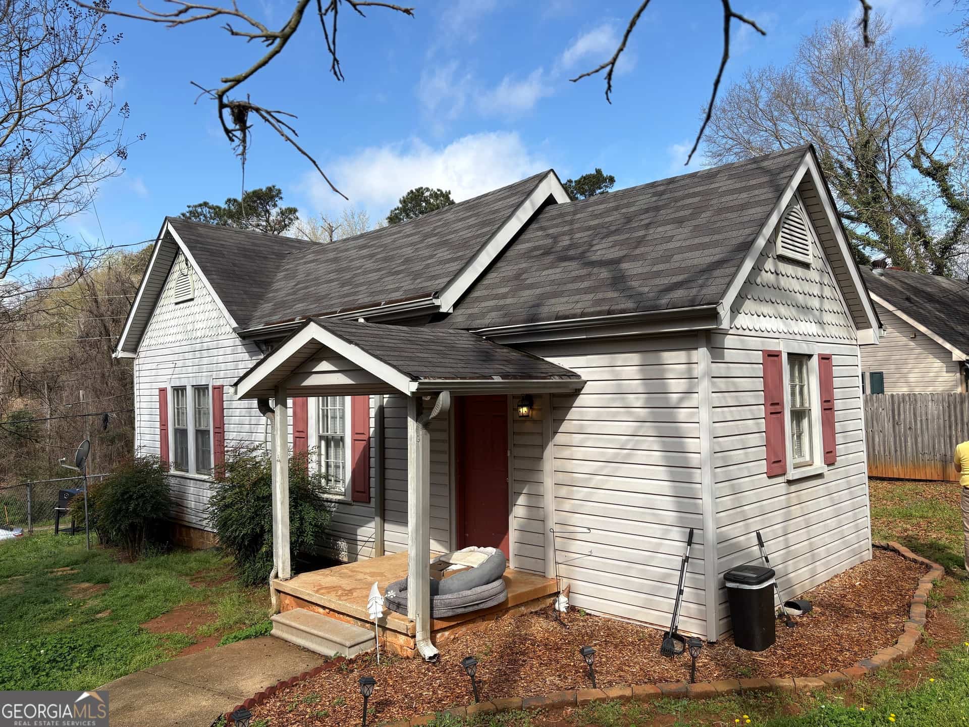 115 Barnett Shoals RD, Athens, GA 30605