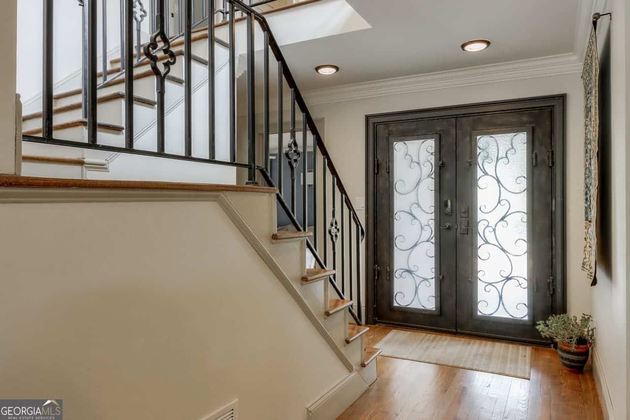 Listing photo 4