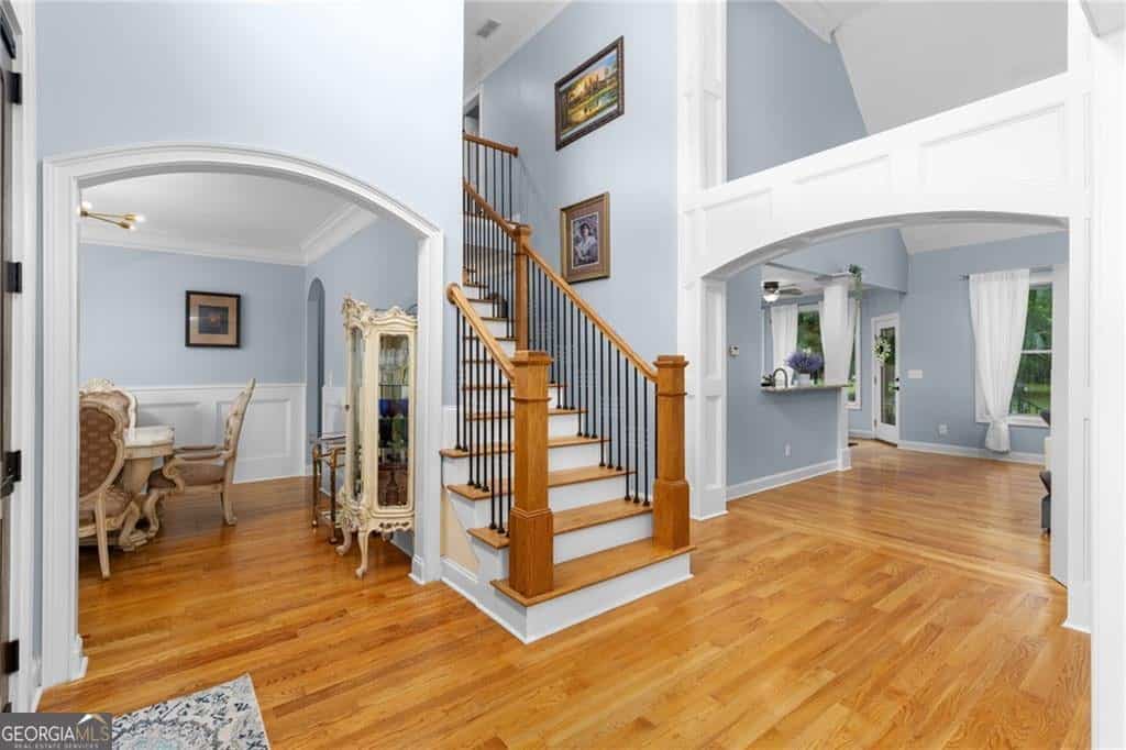 Listing photo 6
