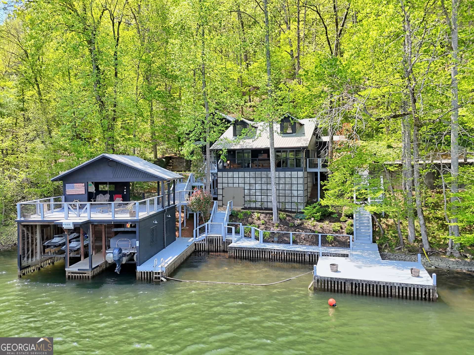 418 Vickers RD, Clayton, GA 30525