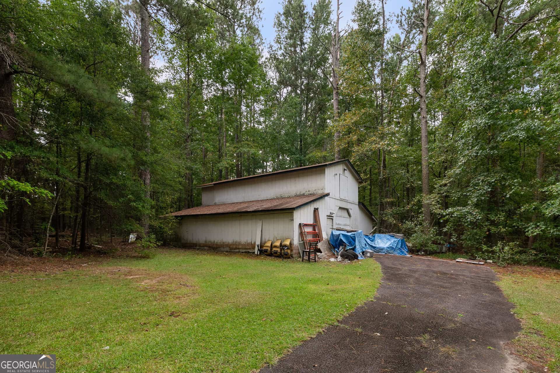 Listing photo 6