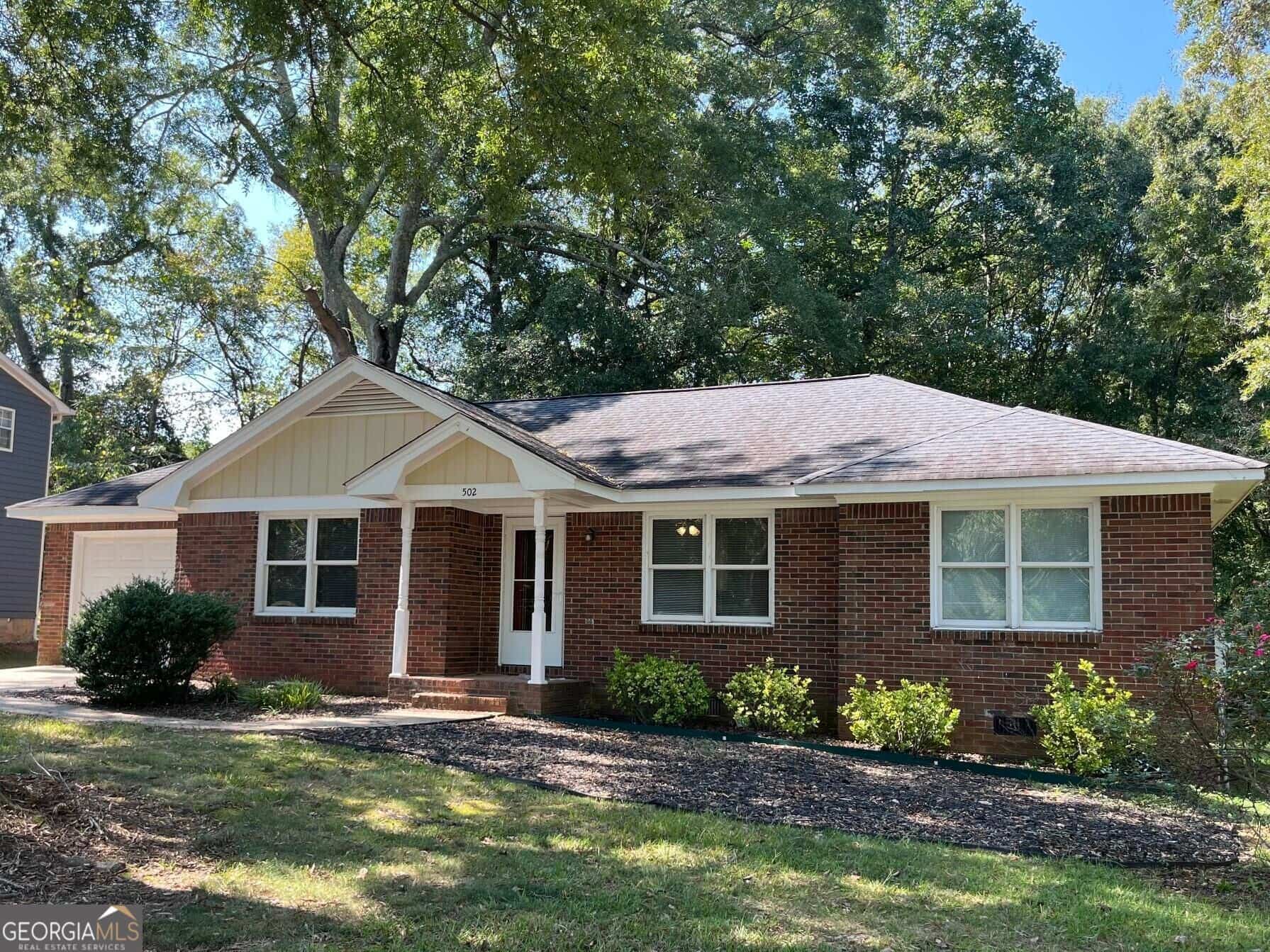 502 Chestnut LN, Monroe, GA 30655