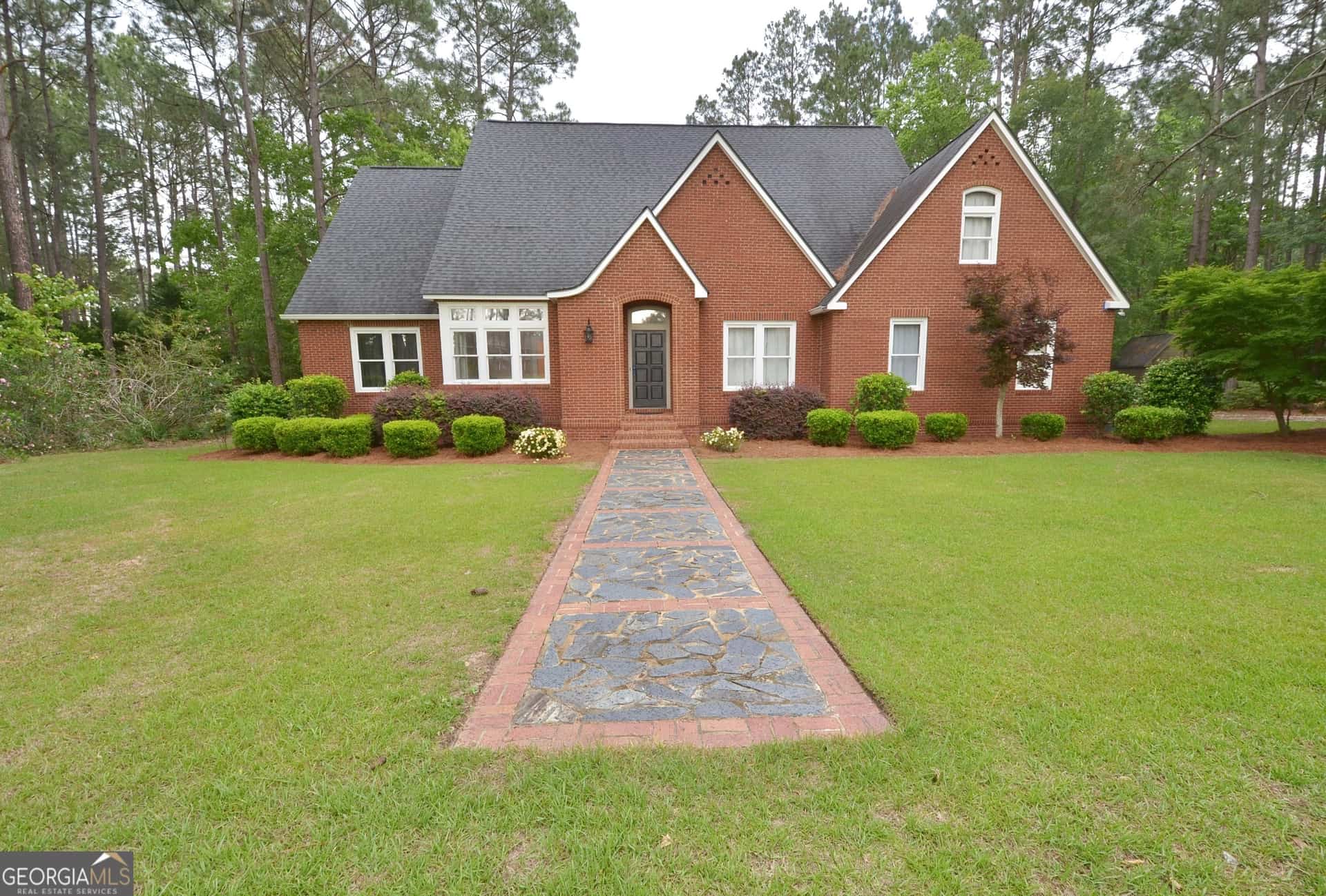 41 Pine Lane DR, Eastman, GA 31023
