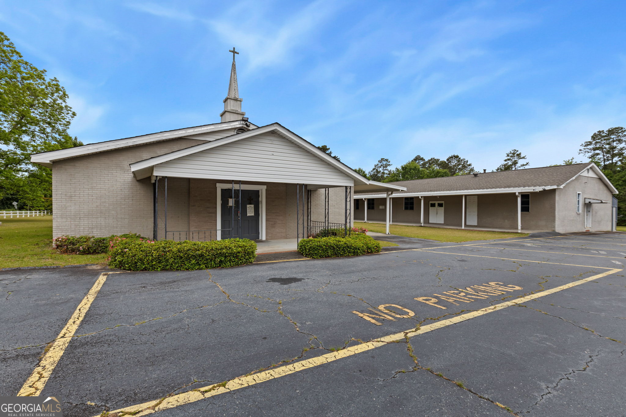 5221 Nisbet DR, Macon, GA 31206