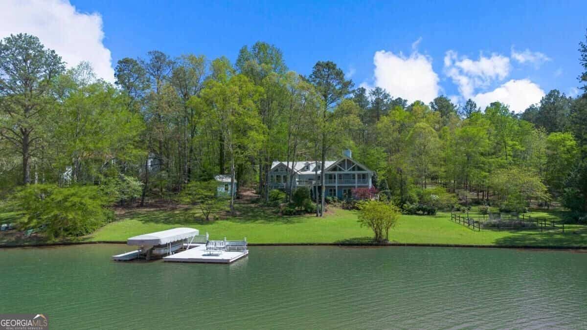 1320 Tal Lewis RD, White Plains, GA 30678