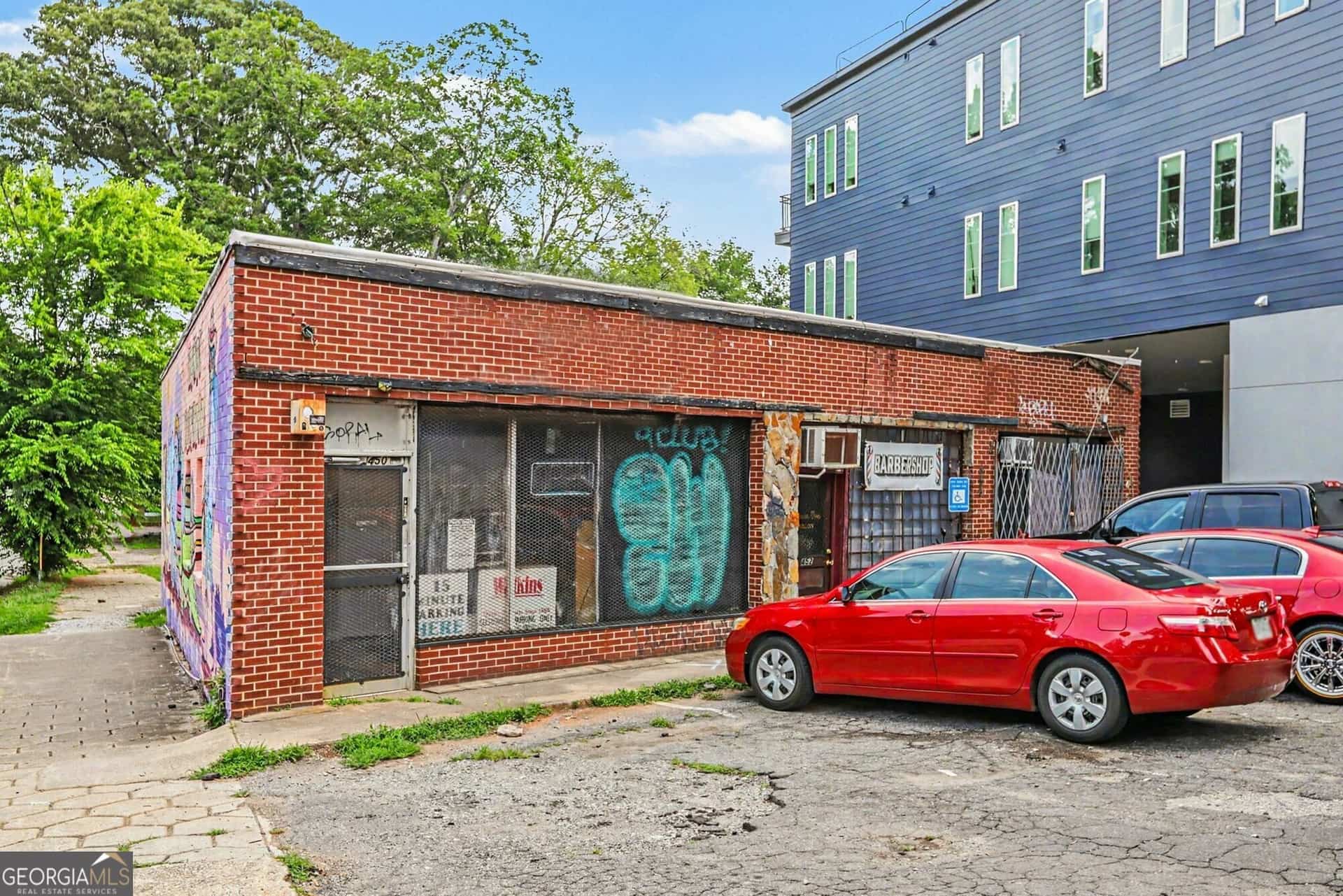 Listing photo 3