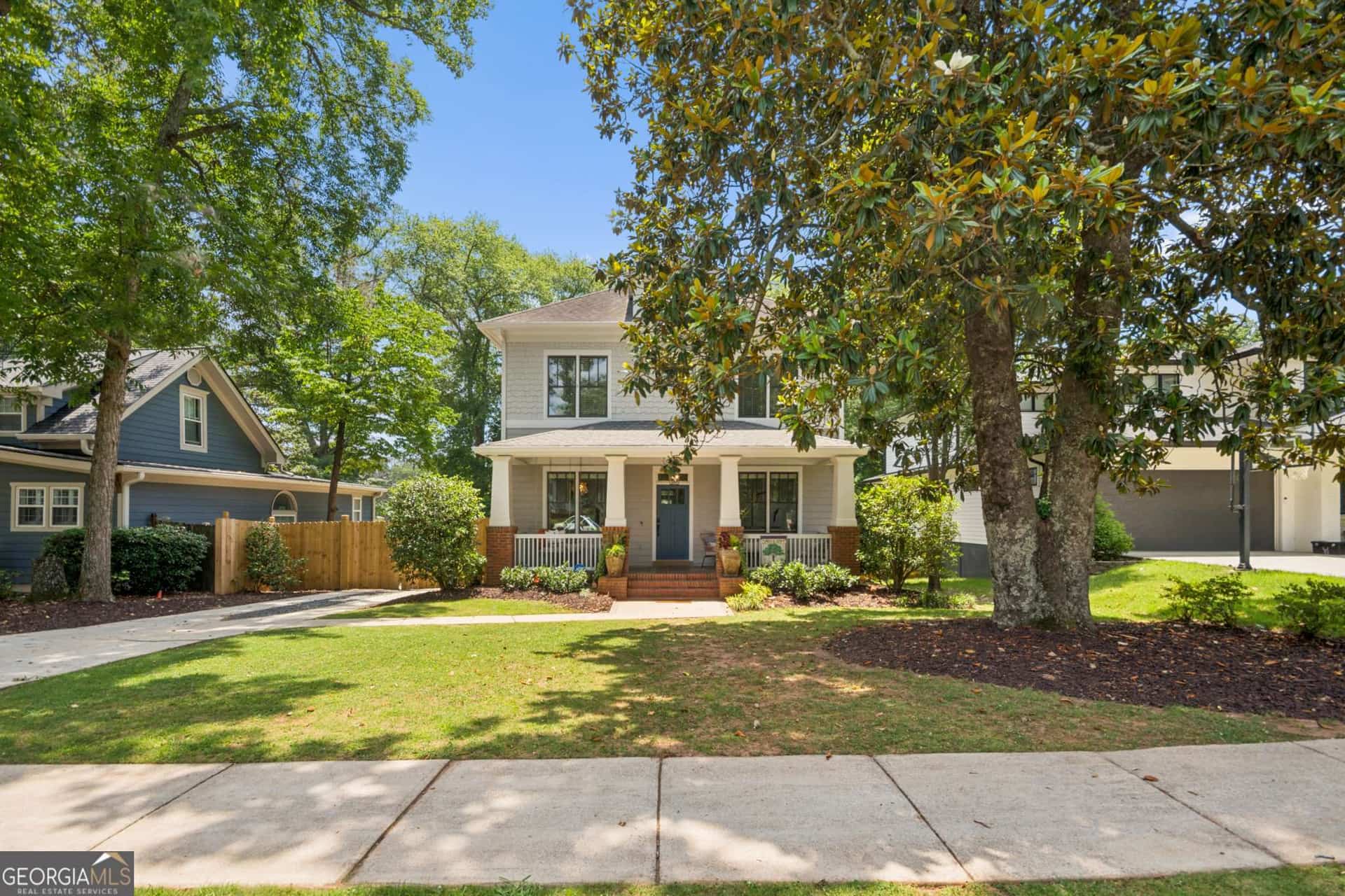 Listing photo 2
