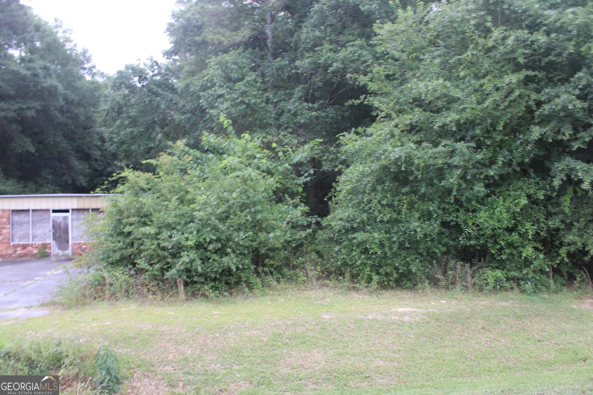 Listing photo 6