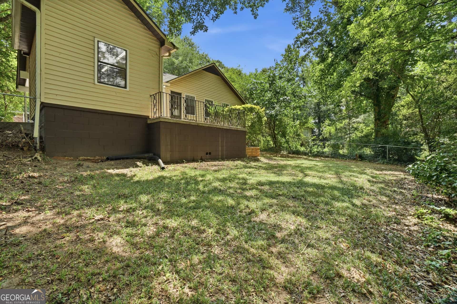 Listing photo 6