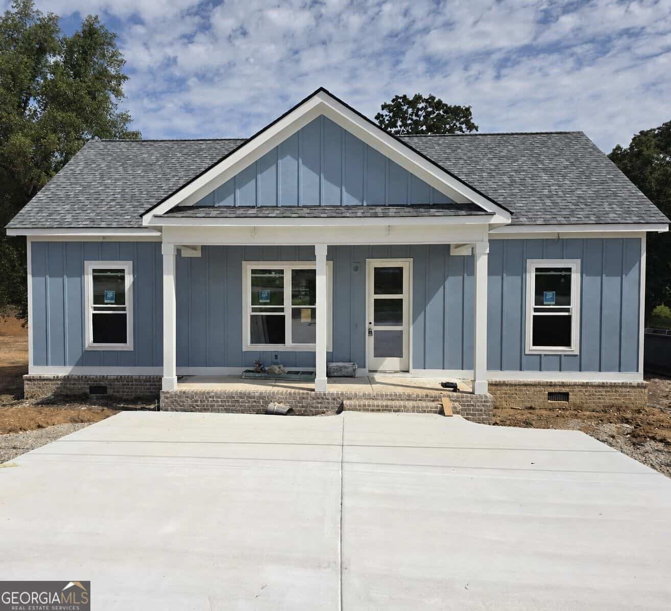 272 Thomas RD, Fort Oglethorpe, GA 30742