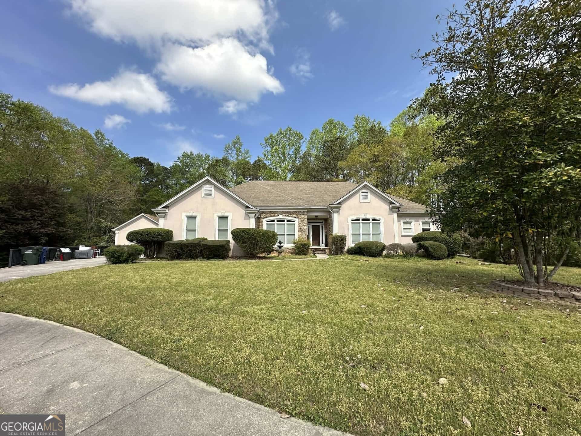 4065 Pate Branch CT, Loganville, GA 30052