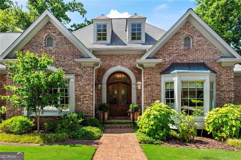 1190 Austin Glen DR, Dunwoody, GA 30338
