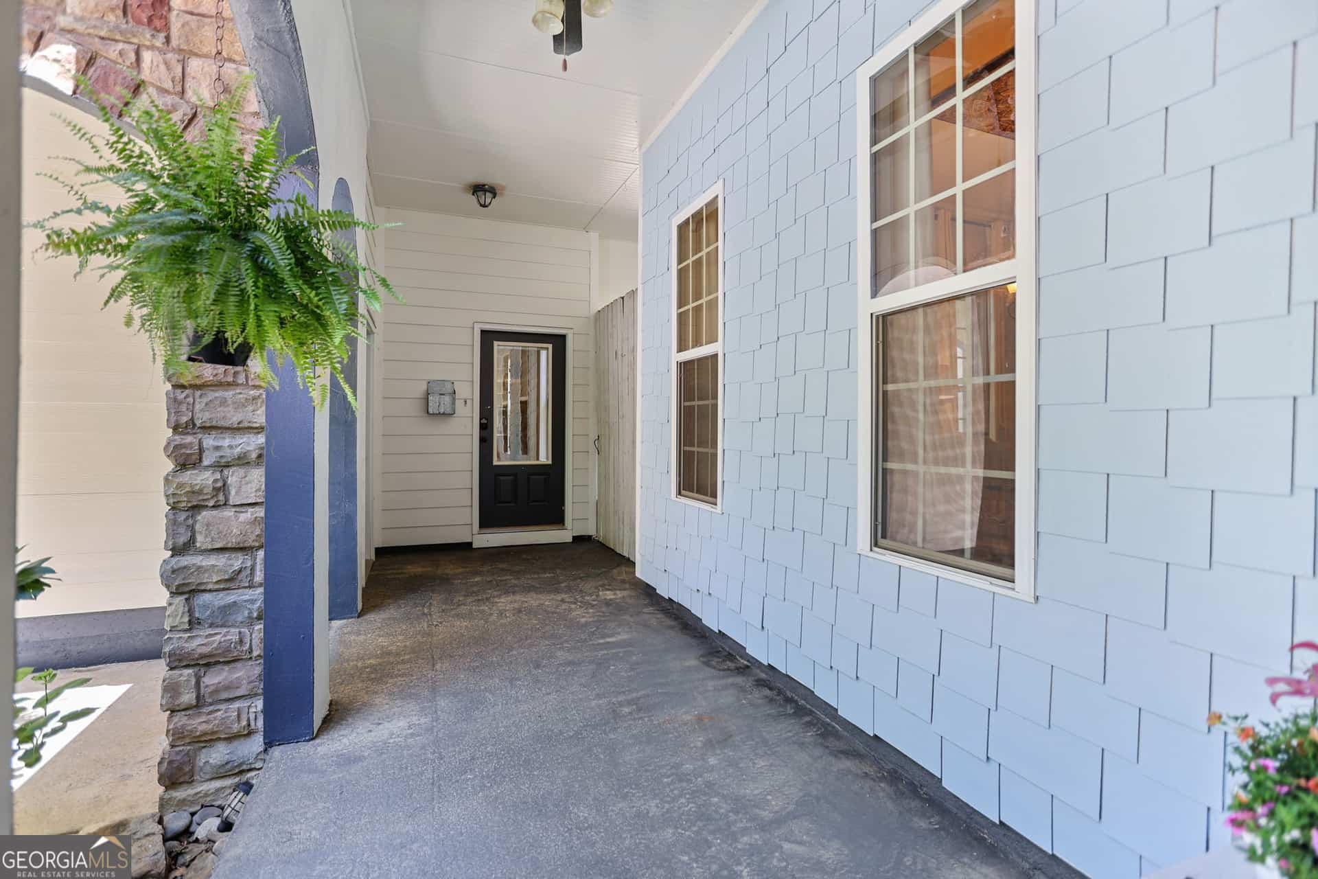 Listing photo 6